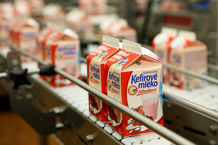 Tuzemským mlékárnám rostou náklady, jejich svaz předpokládá růst cen mléčných výrobků