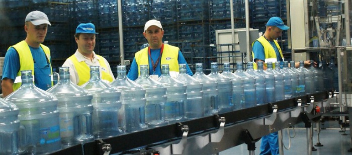 Nestlé snižuje spotřebu vody v českých závodech