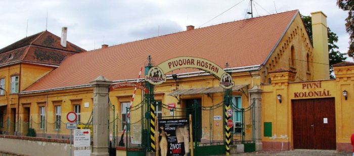 Otevření pivovaru ve Znojmě se odsouvá na konec října, technologie budou v září