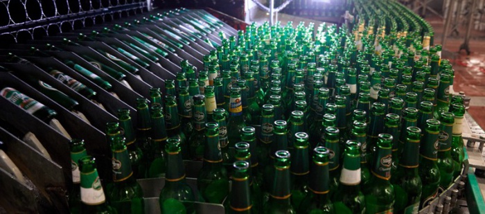 Nizozemský pivovar Heineken se potýká s dopady koronaviru