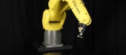 Vylepšený LR Mate = FANUC LR Mate 200iD