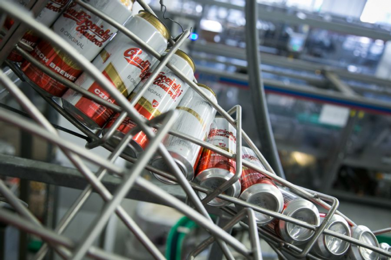Budvar vyvezl historicky nejvíc piva, prvně přes milion hektolitrů