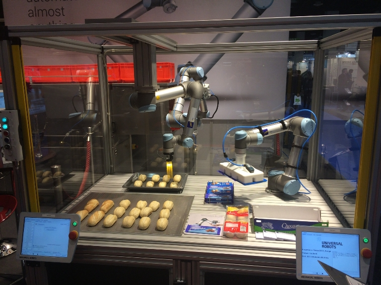 Dánské firmy investují 36 milionů dolarů do vývoje a výroby robotů