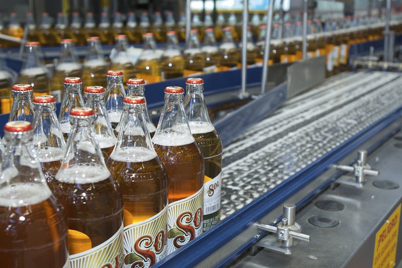 Nizozemský pivovar Heineken loni zvýšil provozní zisk o 24 procent