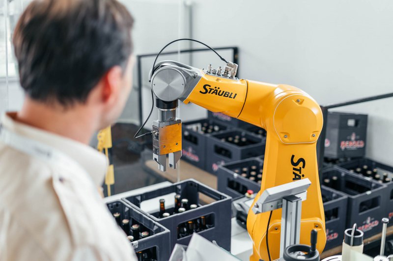 Technology Days lákají na přednášky i robotické instalace z praxe