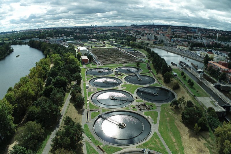 V pražské čistírně vod mají nové zařízení na úpravu bioplynu na biometan