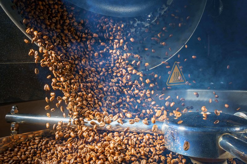 Cena kávy arabica pokračuje kvůli obavám o dodávky v růstu na nové rekordy