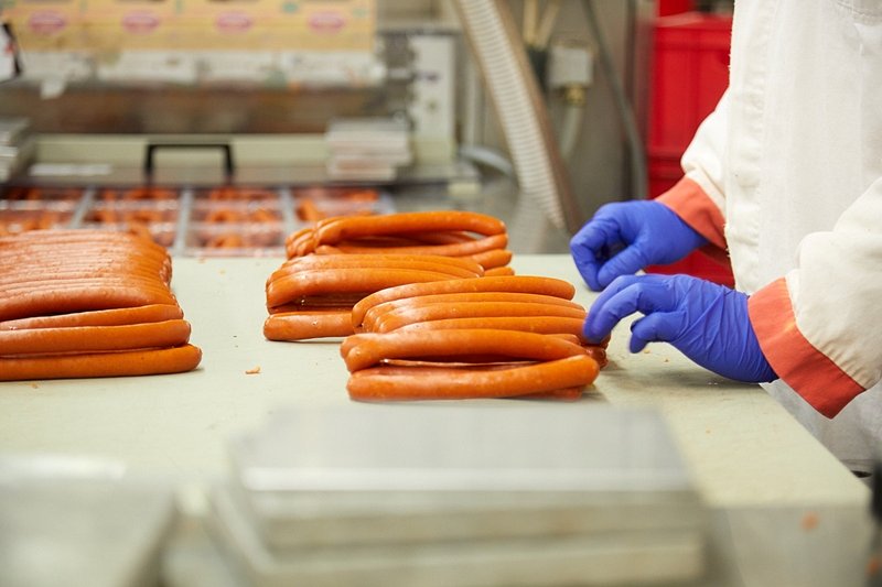 Potravináři: Nový cíl EU ke snížení množství potravinového odpadu je nesmyslný