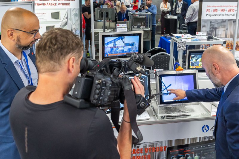 Situace na trhu průmyslového hardwaru se ani v druhé polovině roku 2026 nezačíná zlepšovat. Naopak.