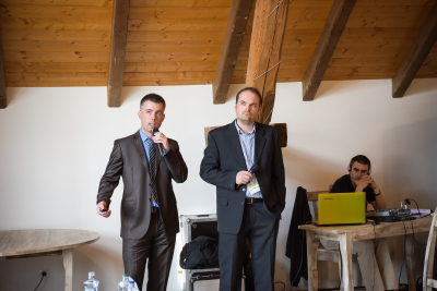 Zástupce společnosti Kropf Solution si k prezentaci přizval Ondřeje Sýkoru z Plzeňského Prazdroje